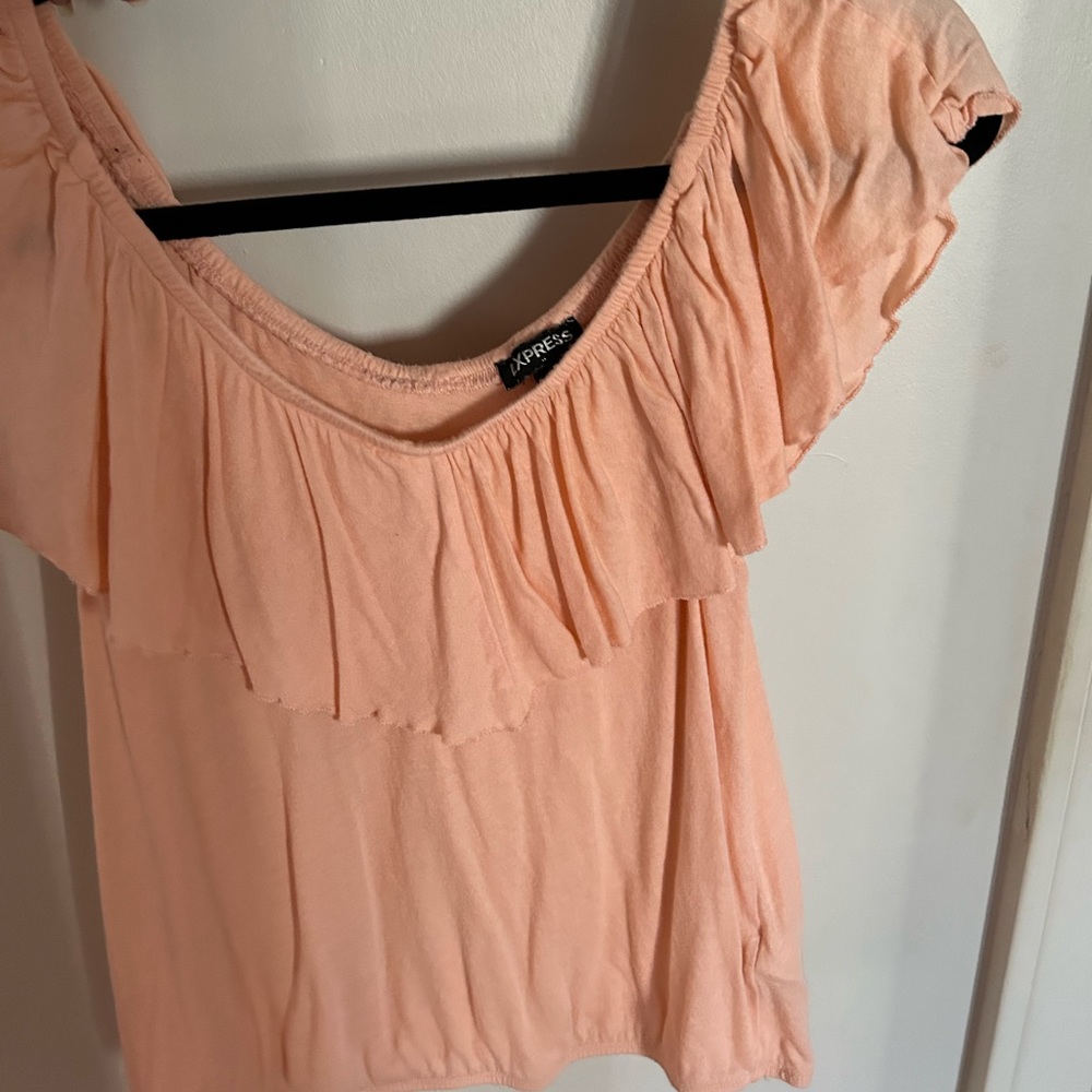 Light pink top